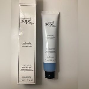 Renewed Hope In A Jar Peeling Mousse Instant Glow Facial